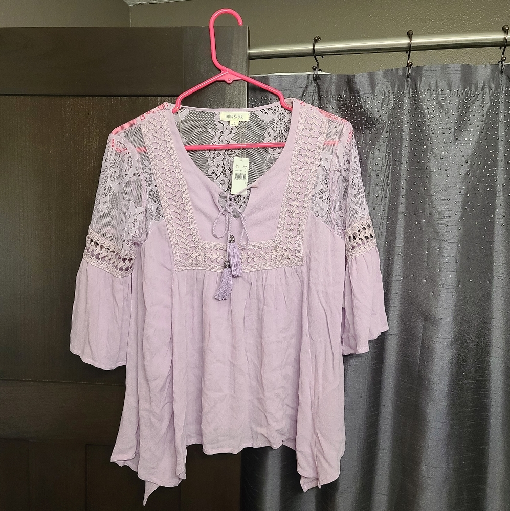 Lace shirt